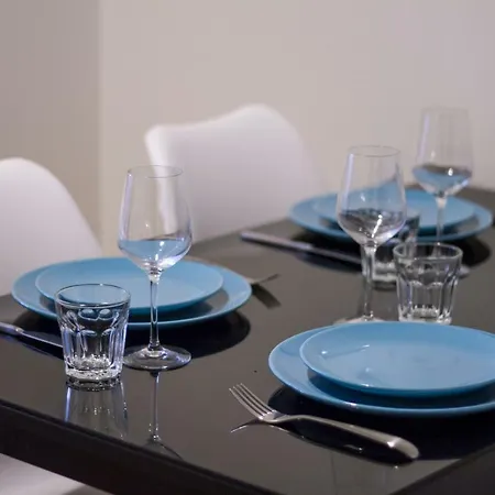 2ndhomes Pietarinkatu 2 דירה